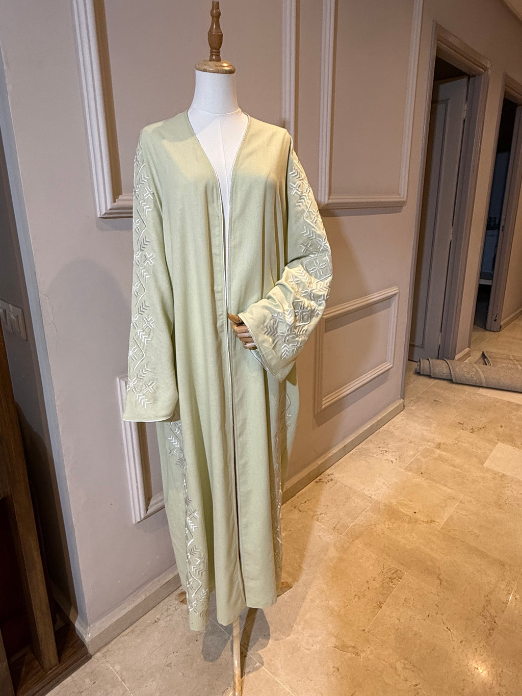Kimono brodé